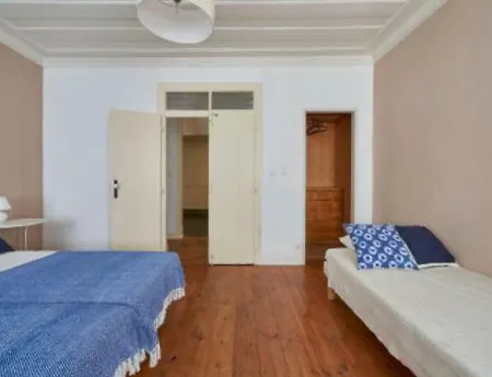 Vintage Near Chiado * リスボン