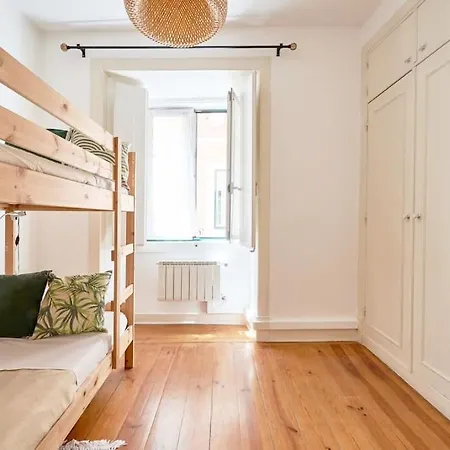 Stunning Near Chiado * Lizbona
